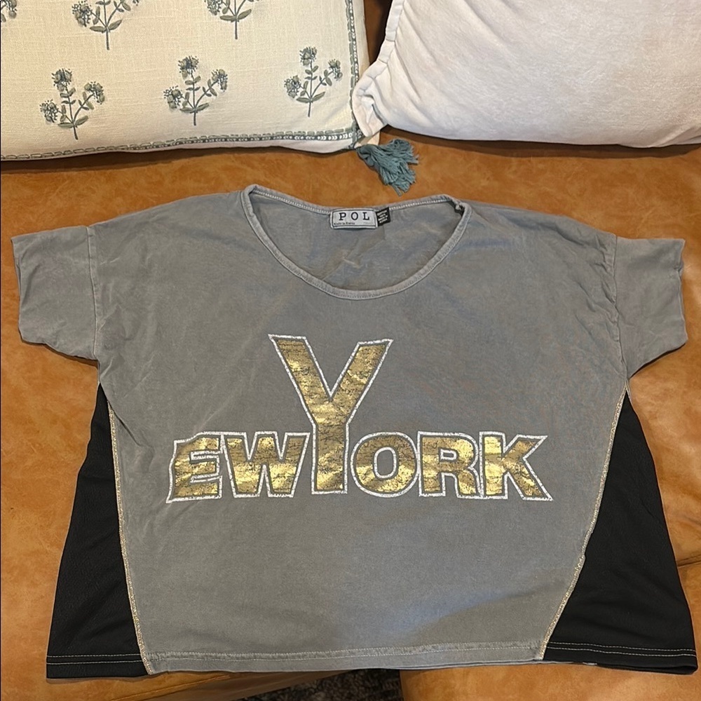 POL Gray and Gold New York Women's Top _ Size Small